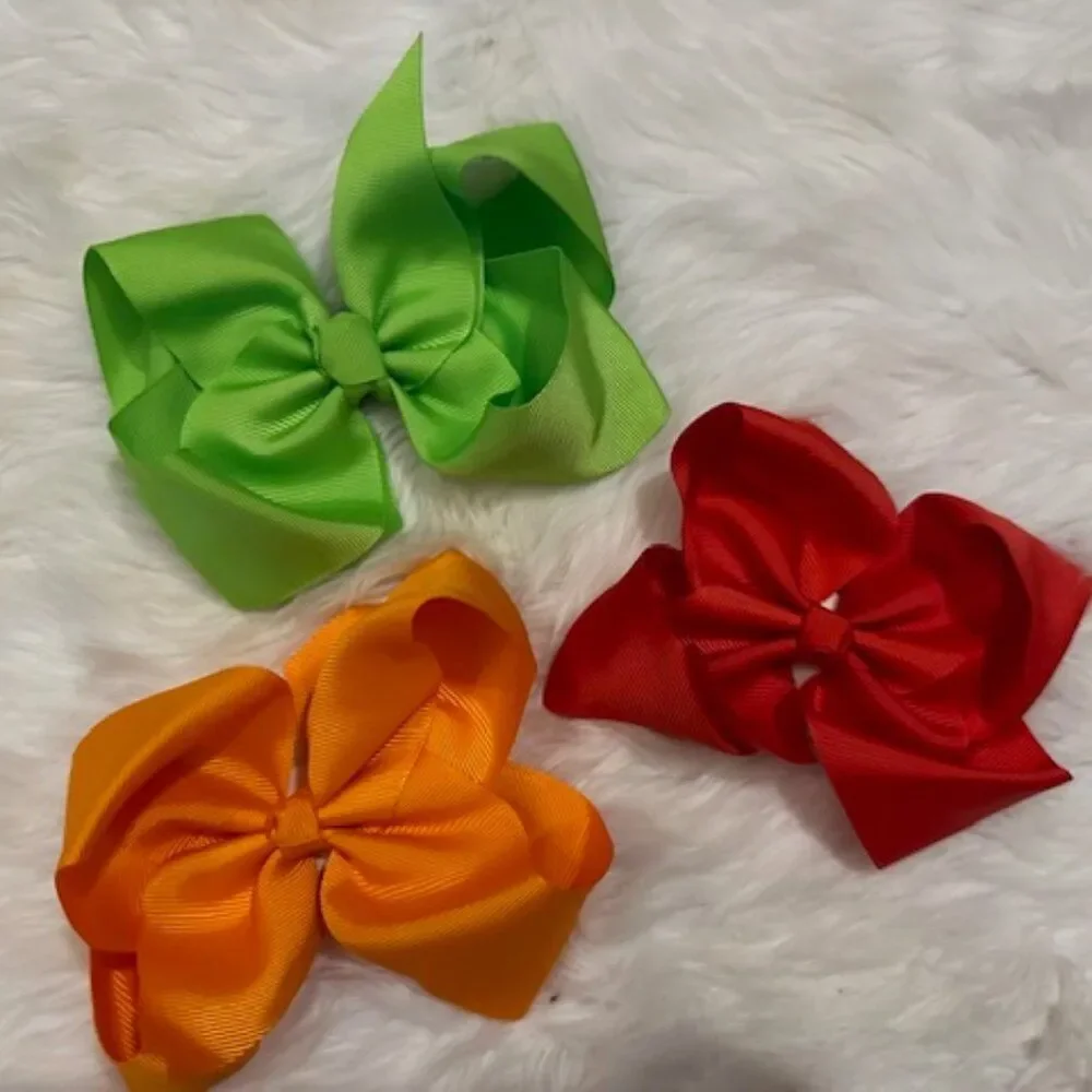 Bundle (3) of 6